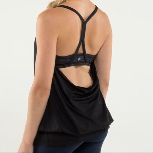 Lululemon CYB‎ Tank in black & hyperstripe/ Sz 6 - Picture 1 of 4